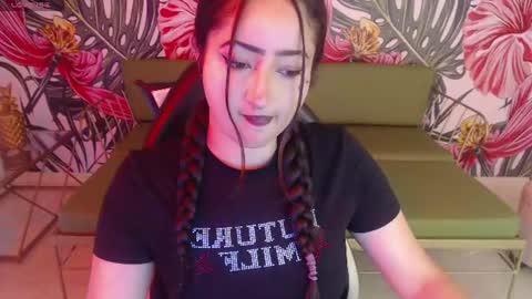 Snapshot of rebeca_dreams chatting on July 3, 2026, 8:59 pm Rebeca dreams online show from July 3, 2026, 8:59 pm