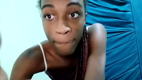 Snapshot of rebecca23278 chatting on June 24, 2026, 2:10 am Tu mami Rebecca online show from June 24, 2026, 2:10 am