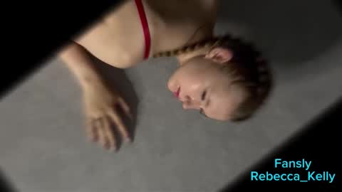 rebecca_____ online show from February 10, 2026, 2:04 am