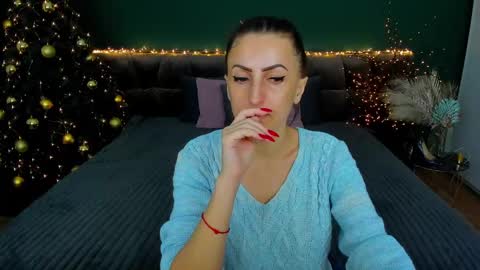 rebecca_diamonds online show from January 6, 2025, 6:47 am