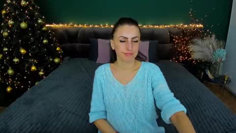 rebecca_diamonds online show from January 6, 2025, 9:52 am