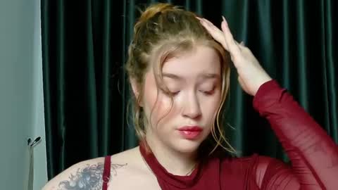 Snapshot of rebecca_lace chatting on September 20, 2025, 11:28 pm rebecca_lace online show from September 20, 2025, 11:28 pm