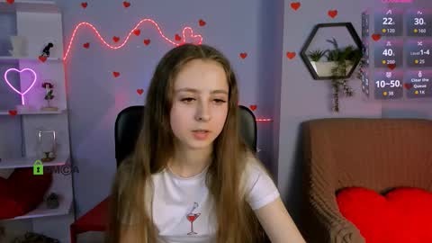 rebecca_smile_ online show from March 17, 2026, 2:53 pm