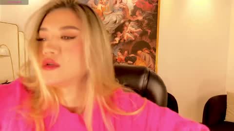Snapshot of rebeccahudson_ chatting on June 8, 2026, 7:36 pm Rebe online show from June 8, 2026, 7:36 pm