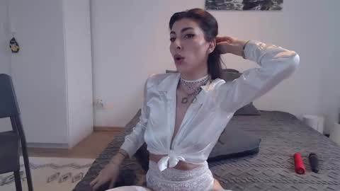 Snapshot of rebekaburns chatting on January 26, 2025, 9:19 am Rebeka online show from January 26, 2025, 9:19 am