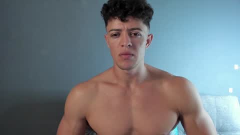 Snapshot of recce_taylor4 chatting on February 1, 2025, 2:26 am twitter REECET26 instagram RECCETAYLOR online show from February 1, 2025, 2:26 am