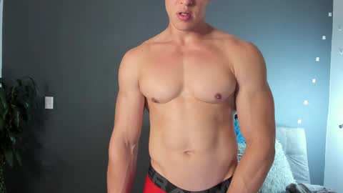 Snapshot of recce_taylor4 chatting on February 7, 2025, 12:20 am twitter REECET26 instagram RECCETAYLOR online show from February 7, 2025, 12:20 am