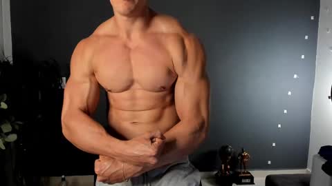 Snapshot of recce_taylor4 chatting on February 25, 2025, 1:41 am twitter REECET26 instagram RECCETAYLOR online show from February 25, 2025, 1:41 am