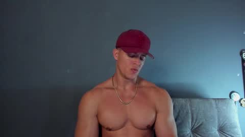 Snapshot of recce_taylor4 chatting on September 17, 2025, 12:23 am twitter REECET26 instagram RECCETAYLOR online show from September 17, 2025, 12:23 am