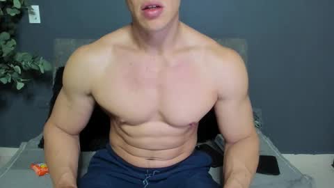 twitter REECET26 instagram RECCETAYLOR online show from March 25, 2026, 12:49 am