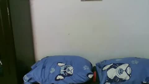 Snapshot of red08fox chatting on May 19, 2026, 4:02 pm red08fox online show from May 19, 2026, 4:02 pm