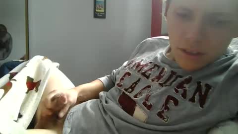 Snapshot of red22178 chatting on February 14, 2025, 8:26 pm red22178 online show from February 14, 2025, 8:26 pm