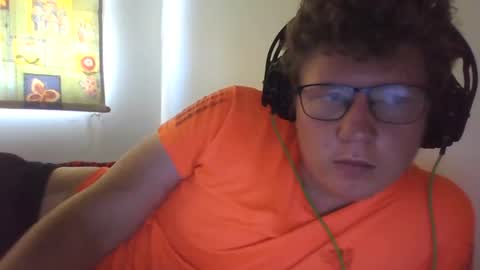 Snapshot of red454games454 chatting on January 12, 2025, 2:45 am zsax horny online show from January 12, 2025, 2:45 am