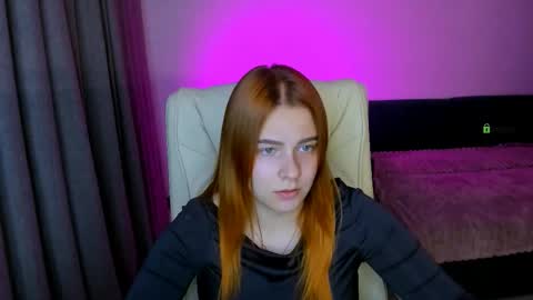 Snapshot of red__dizzy chatting on September 22, 2025, 7:38 pm red__dizzy online show from September 22, 2025, 7:38 pm