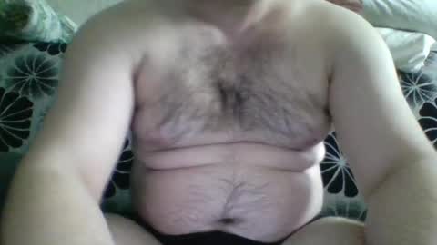 red_bearddd online show from March 1, 2025, 4:47 am