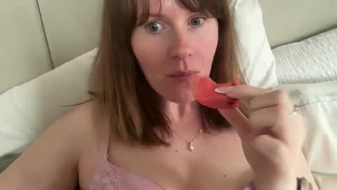 Rosie online show from March 22, 2026, 2:09 pm