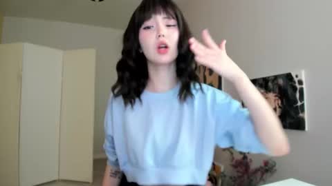 Snapshot of red_mok chatting on October 21, 2025, 2:23 am Neta online show from October 21, 2025, 2:23 am