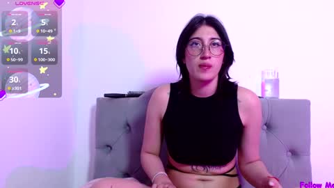 Snapshot of red_moonn chatting on December 21, 2024, 8:54 pm IG OF red moonn online show from December 21, 2024, 8:54 pm