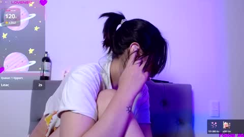 Snapshot of red_moonn chatting on January 19, 2025, 2:38 pm IG OF red moonn online show from January 19, 2025, 2:38 pm