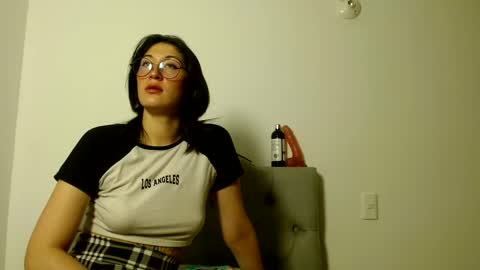 Snapshot of red_moonn chatting on February 10, 2025, 12:50 pm IG OF red moonn online show from February 10, 2025, 12:50 pm