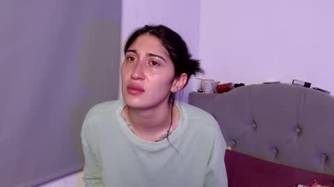 Snapshot of red_moonn chatting on September 19, 2025, 4:36 am IG OF red moonn online show from September 19, 2025, 4:36 am