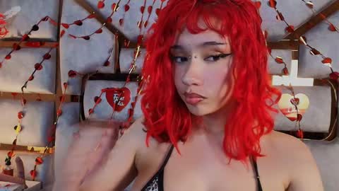 red_pandaa online show from September 15, 2025, 7:58 pm