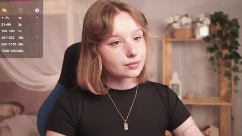 Snapshot of red_queeen chatting on September 15, 2025, 5:35 pm QUEEN OF EVIL online show from September 15, 2025, 5:35 pm