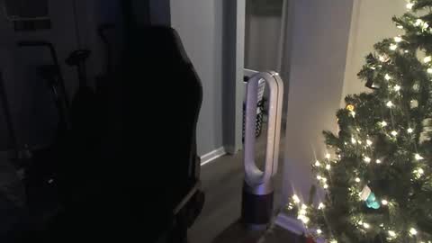 Snapshot of redbeardready4u chatting on December 19, 2024, 1:18 am Redbeardready4u online show from December 19, 2024, 1:18 am