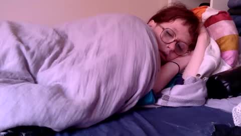 redcassie666 online show from May 8, 2026, 1:05 pm
