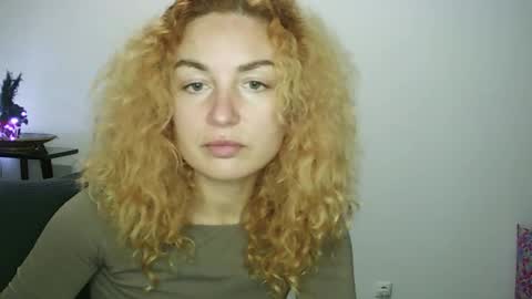 reddgirll online show from January 20, 2025, 8:18 pm