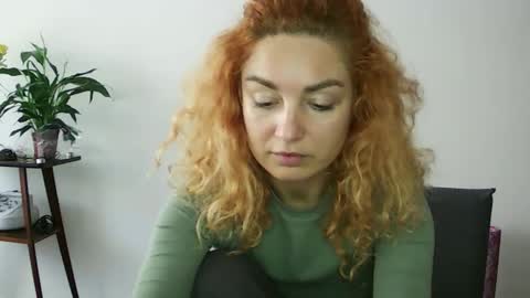 reddgirll online show from January 30, 2025, 3:08 pm