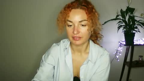 reddgirll online show from February 15, 2025, 5:39 pm