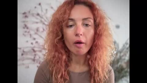 Snapshot of reddgirll chatting on September 28, 2025, 10:09 am reddgirll online show from September 28, 2025, 10:09 am