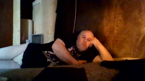 Snapshot of reddragon1195 chatting on May 21, 2026, 8:32 am reddragon1195 online show from May 21, 2026, 8:32 am