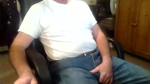 redfox60010 online show from November 3, 2025, 12:02 am