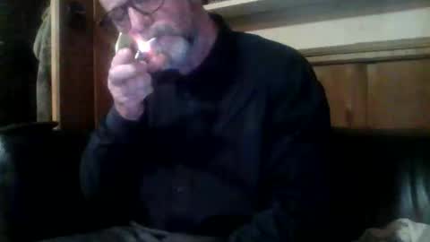 redfox60010 online show from November 23, 2025, 5:51 am