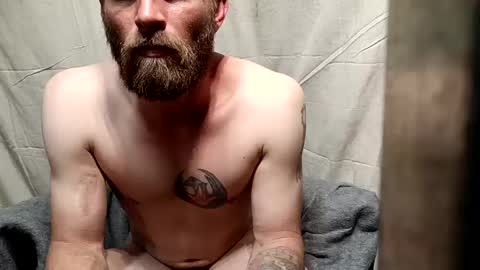 Snapshot of redheadlover828 chatting on January 30, 2025, 8:01 am Kevin online show from January 30, 2025, 8:01 am