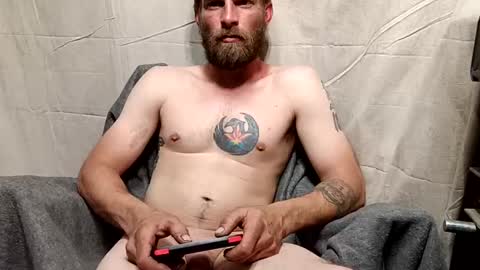 Snapshot of redheadlover828 chatting on January 31, 2025, 10:20 am Kevin online show from January 31, 2025, 10:20 am