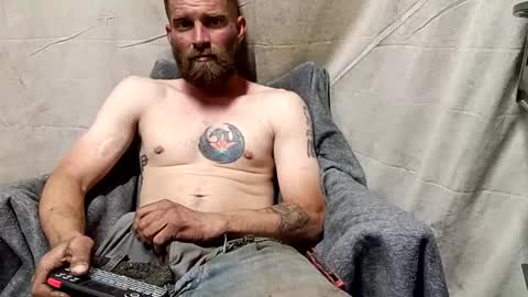 Snapshot of redheadlover828 chatting on February 15, 2025, 2:37 am Kevin online show from February 15, 2025, 2:37 am