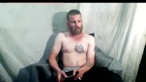 Snapshot of redheadlover828 chatting on February 19, 2025, 11:17 am Kevin online show from February 19, 2025, 11:17 am