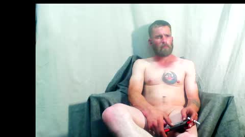 Snapshot of redheadlover828 chatting on February 22, 2025, 8:29 am Kevin online show from February 22, 2025, 8:29 am