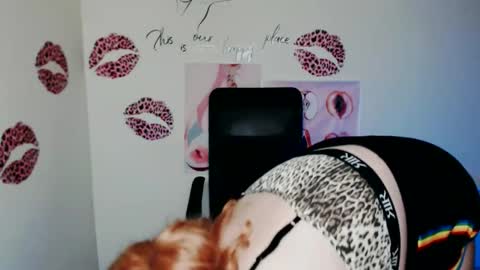 Rina online show from June 11, 2026, 12:32 am