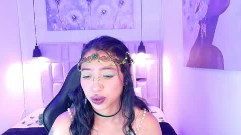 Lili Lopez online show from May 25, 2026, 8:15 pm