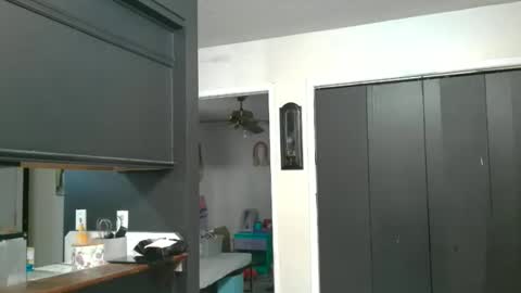 Snapshot of redinthebed chatting on April 2, 2026, 5:43 pm InkedGinger online show from April 2, 2026, 5:43 pm