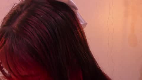 Snapshot of redmeloddy chatting on December 16, 2024, 10:56 pm Meloddy online show from December 16, 2024, 10:56 pm