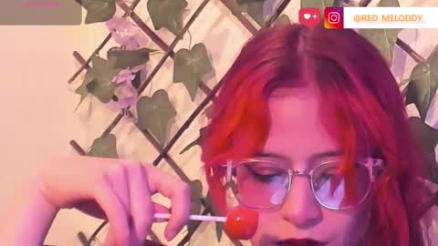 Snapshot of redmeloddy chatting on November 4, 2025, 10:31 pm Meloddy online show from November 4, 2025, 10:31 pm