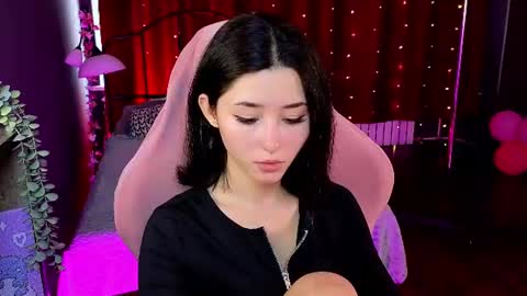 Kiara online show from June 14, 2026, 3:36 pm