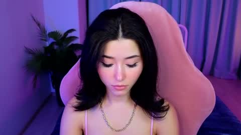 Snapshot of redmidnight_ chatting on July 7, 2026, 8:46 pm Kiara online show from July 7, 2026, 8:46 pm