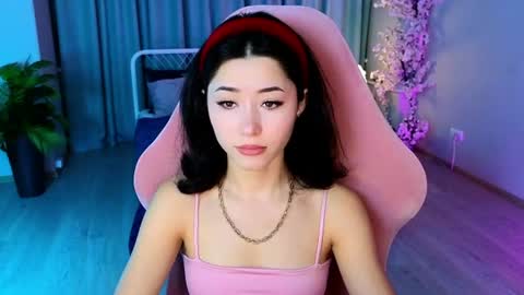 Snapshot of redmidnight_ chatting on July 21, 2026, 8:55 pm Kiara online show from July 21, 2026, 8:55 pm