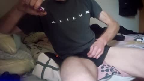 Snapshot of redrodridding chatting on January 25, 2025, 3:30 pm redrodridding online show from January 25, 2025, 3:30 pm